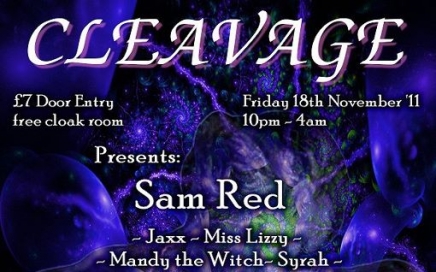 Cleavage @ Play, Reading